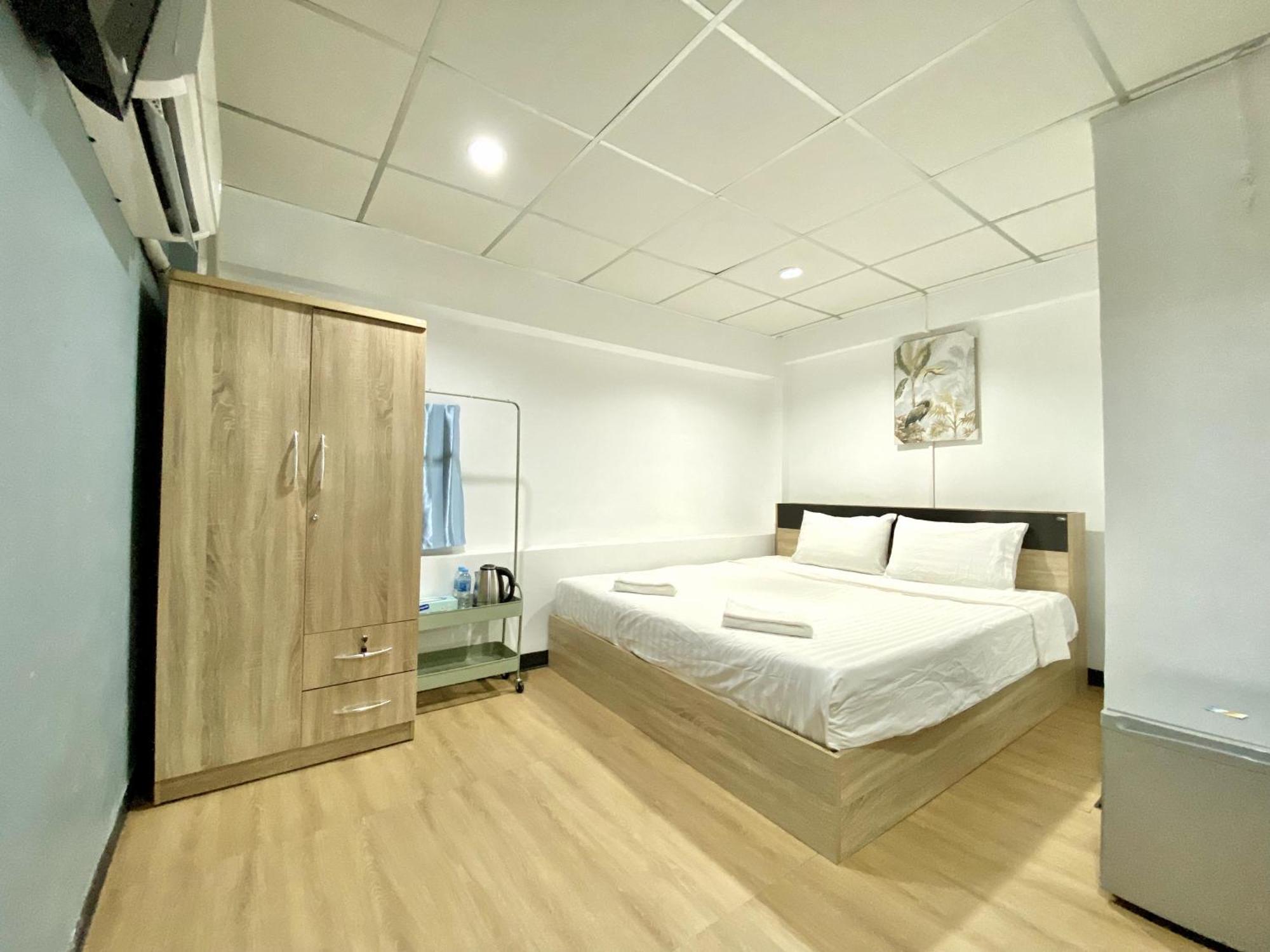 Happy Apartment Patong